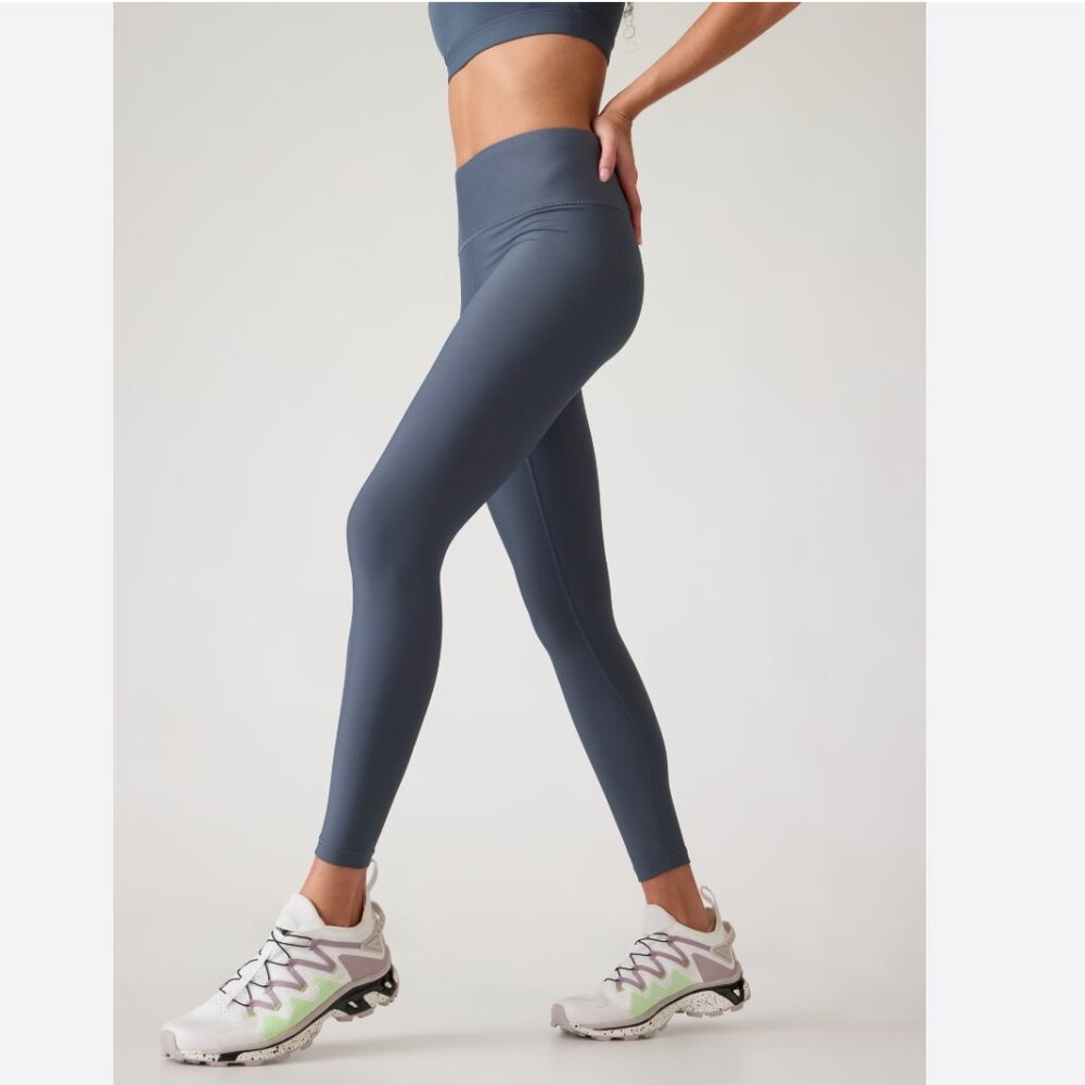 Athleta Interval Stash 7/8 Tight Granite Blue M